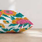 LR909954 LR909954_pillow_edge_zipper.png