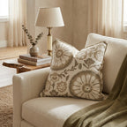LR989072 LR989072_lifestyle1.jpg