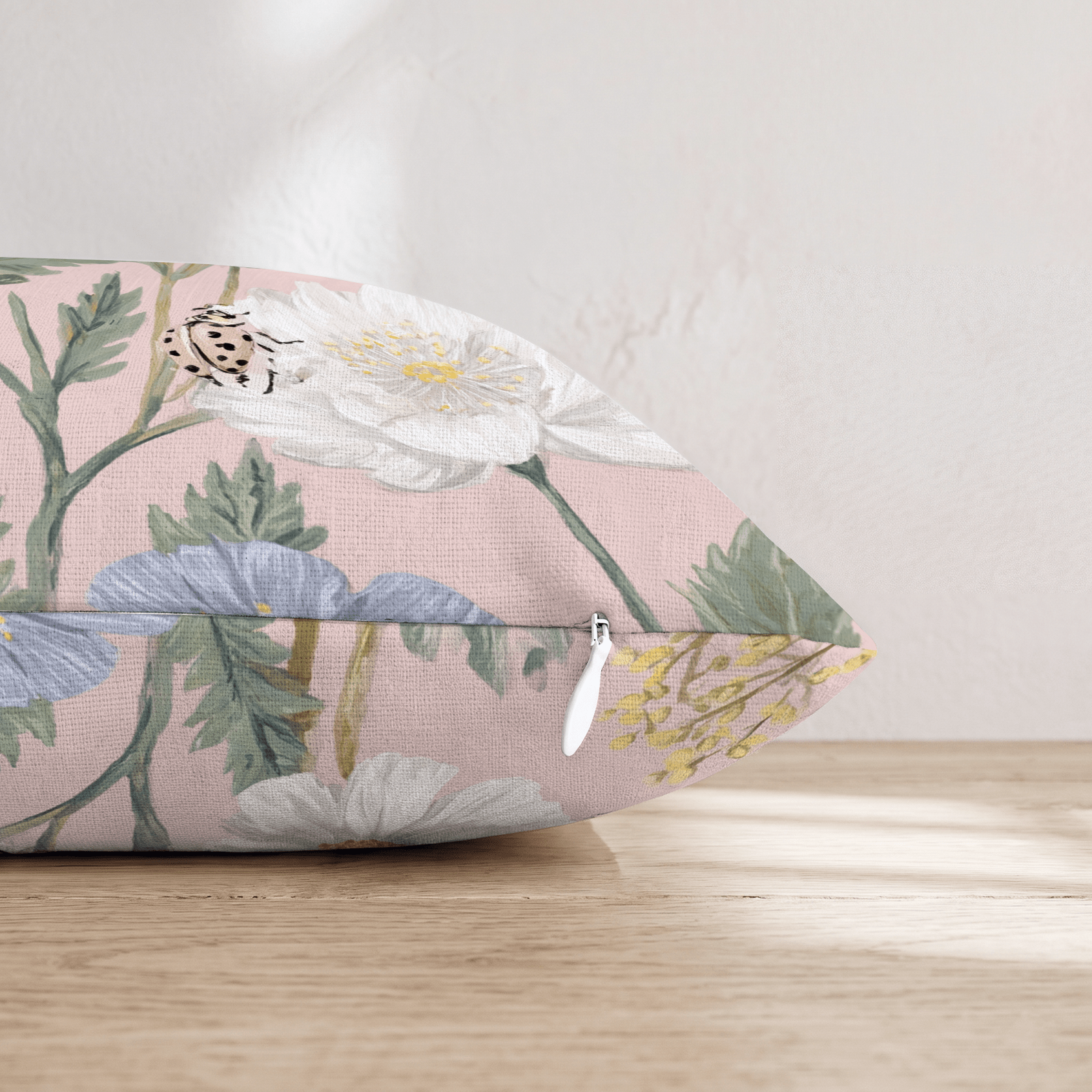 Daisy Ladies Throw Pillow - Hillcroft Home