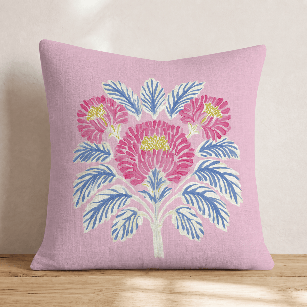 Elowyn Throw Pillow - Hillcroft Home