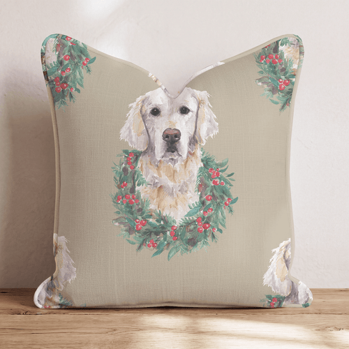 Golden Retriever Wreath Portraits Throw Pillow - Hillcroft Home