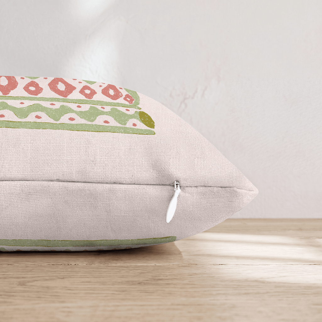 Queen Crown Throw Pillow - Hillcroft Home