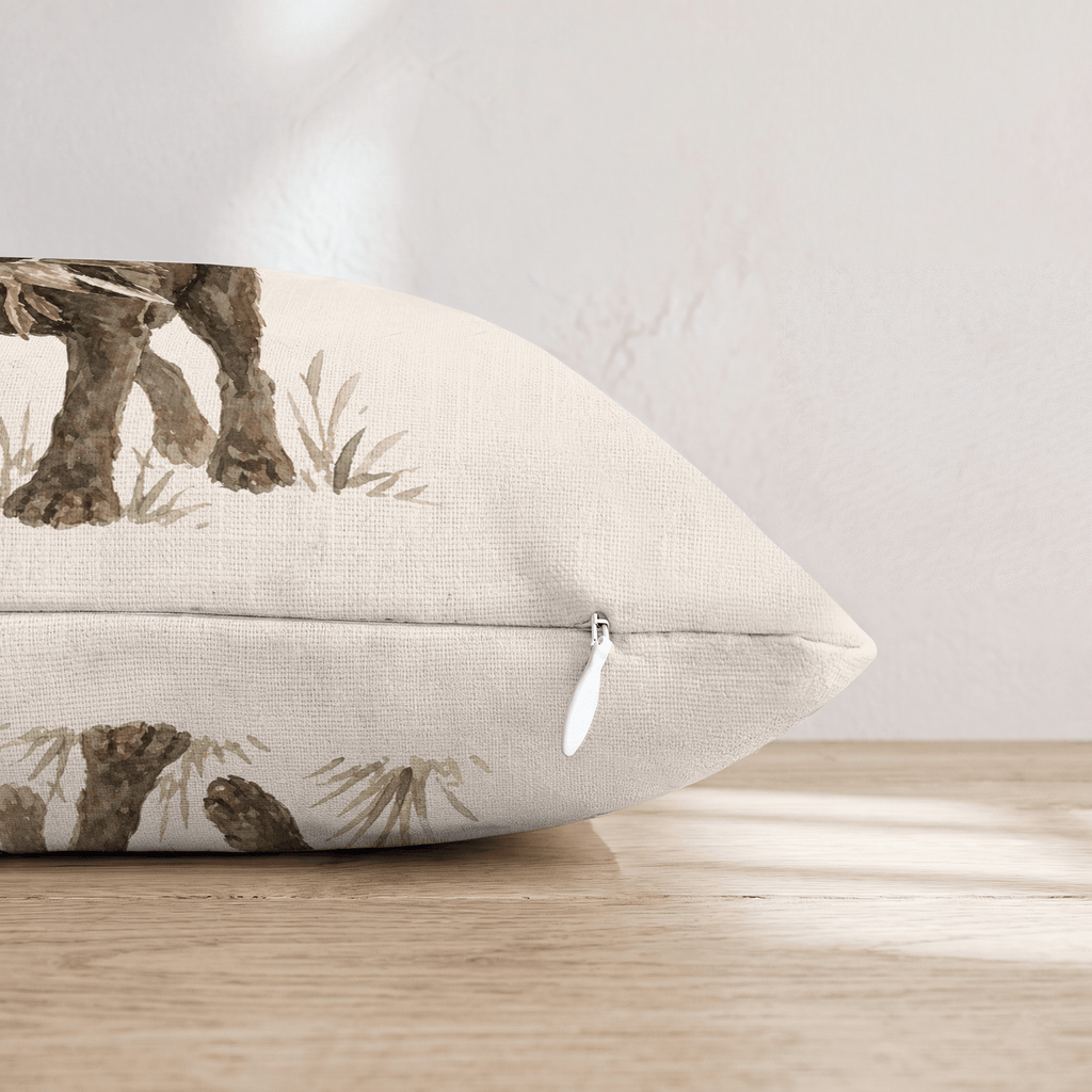 Savi Hunt Throw Pillow - Hillcroft Home
