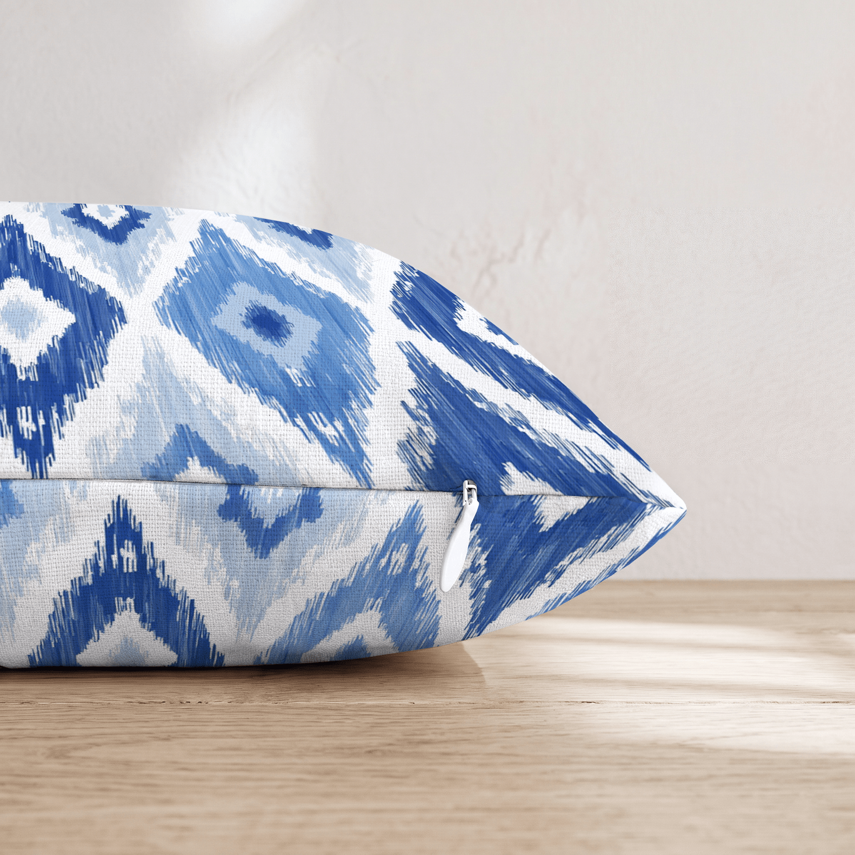 Selvari Throw Pillow - Hillcroft Home